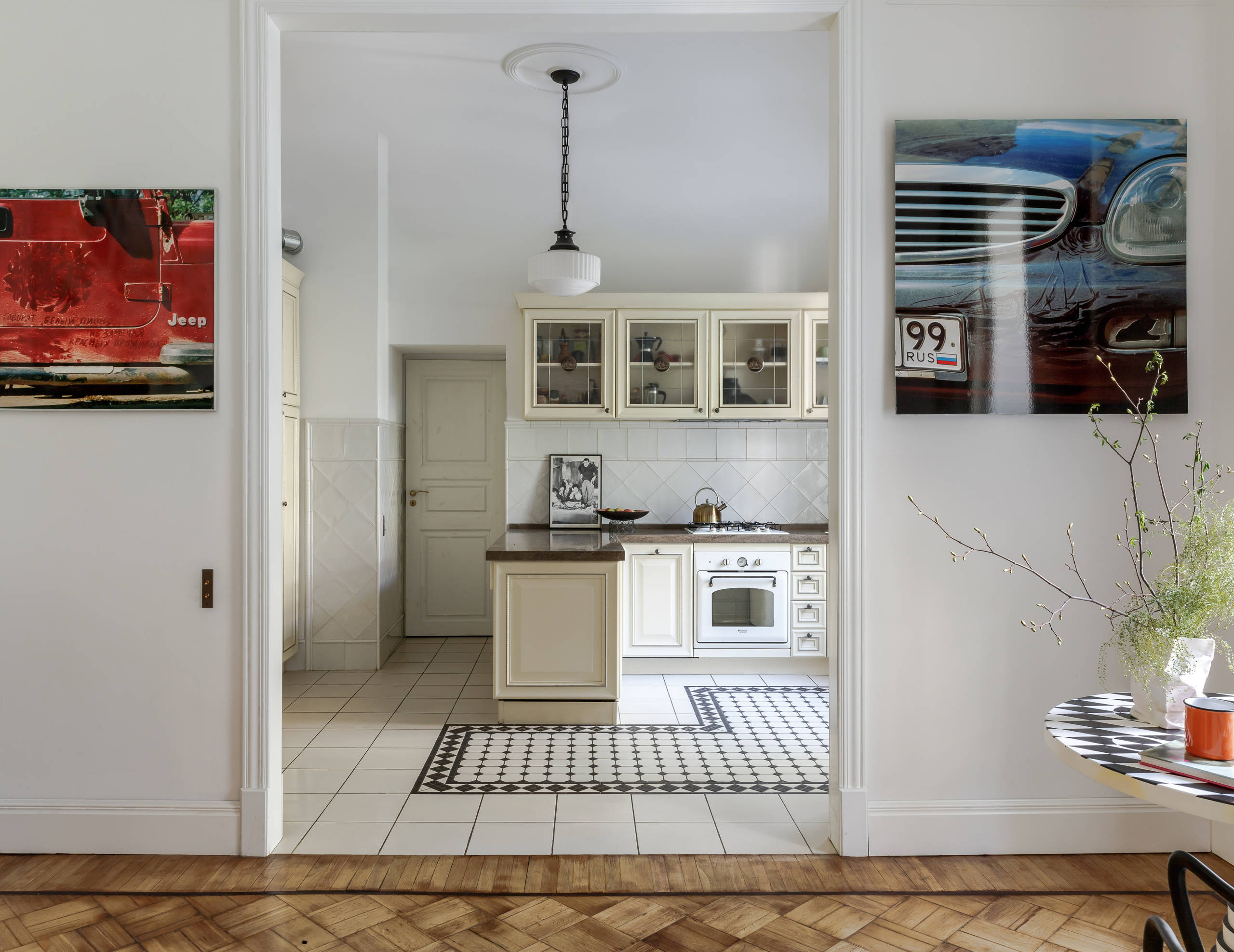 В гостях: Квартира на Патриарших, где всё восстановили