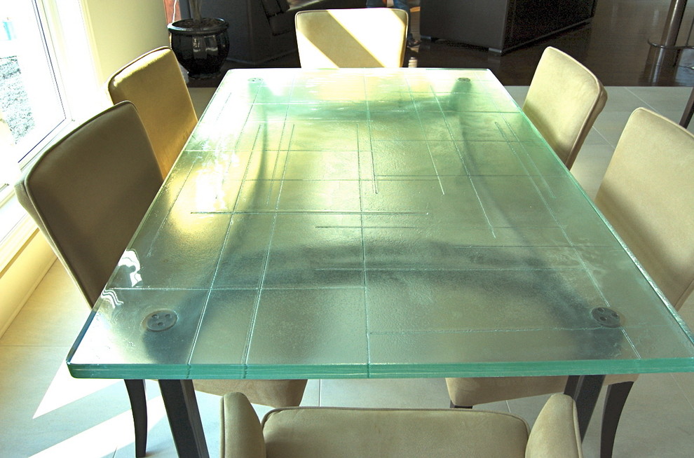 столы для переговорных, столовых