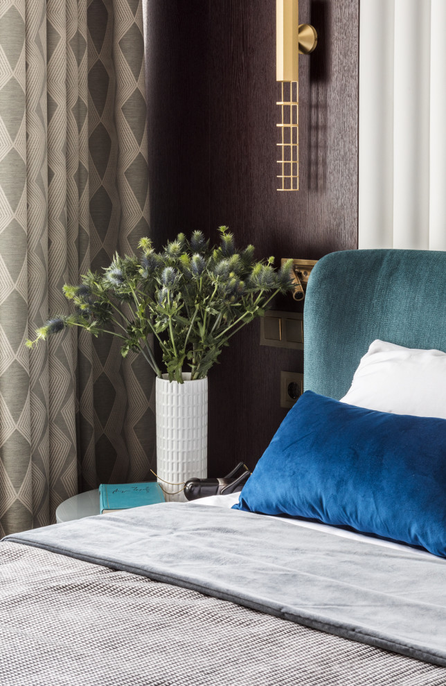 Яркая квартира с элементами из латуни