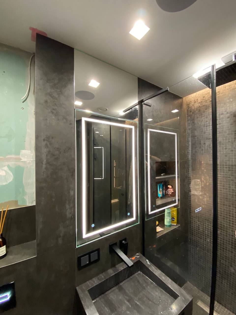 Душевая кабина/ванная комната