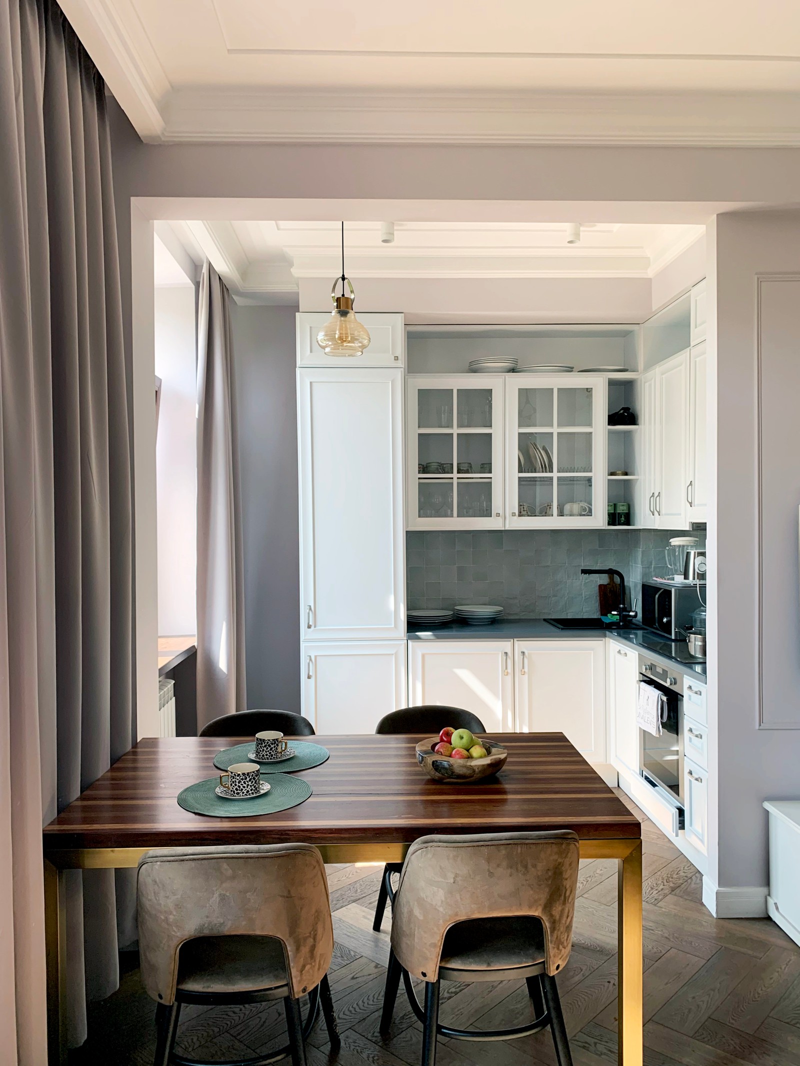 Обложка проекта: Сталинка на Кутузовском