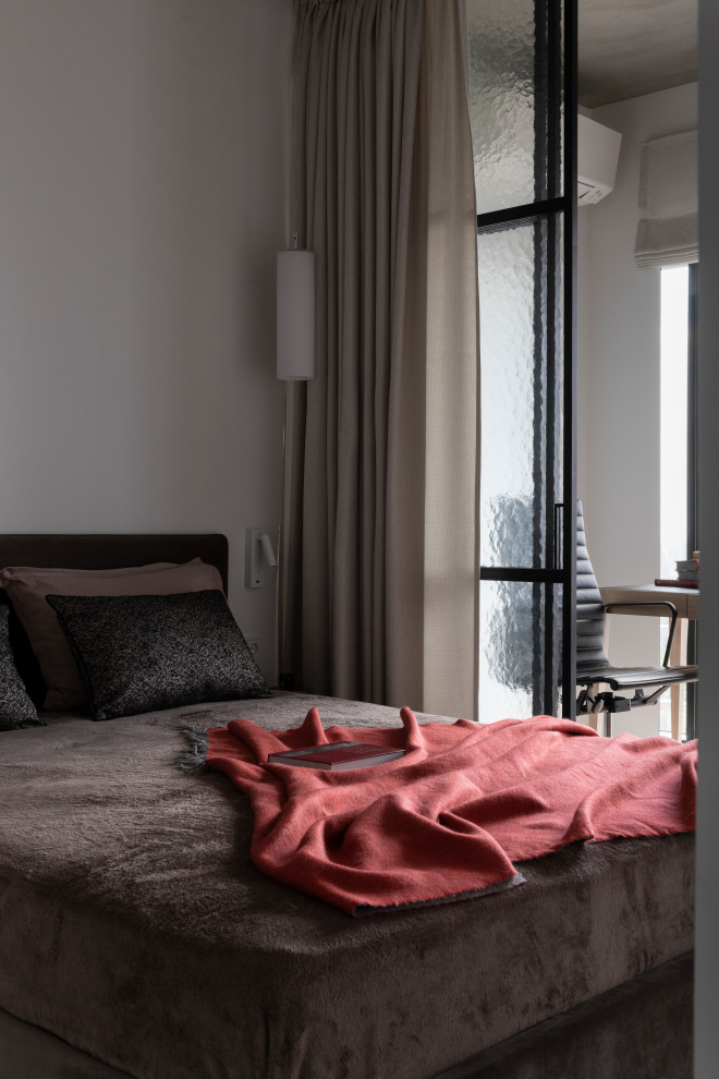 Дизайнер Александра Комарова