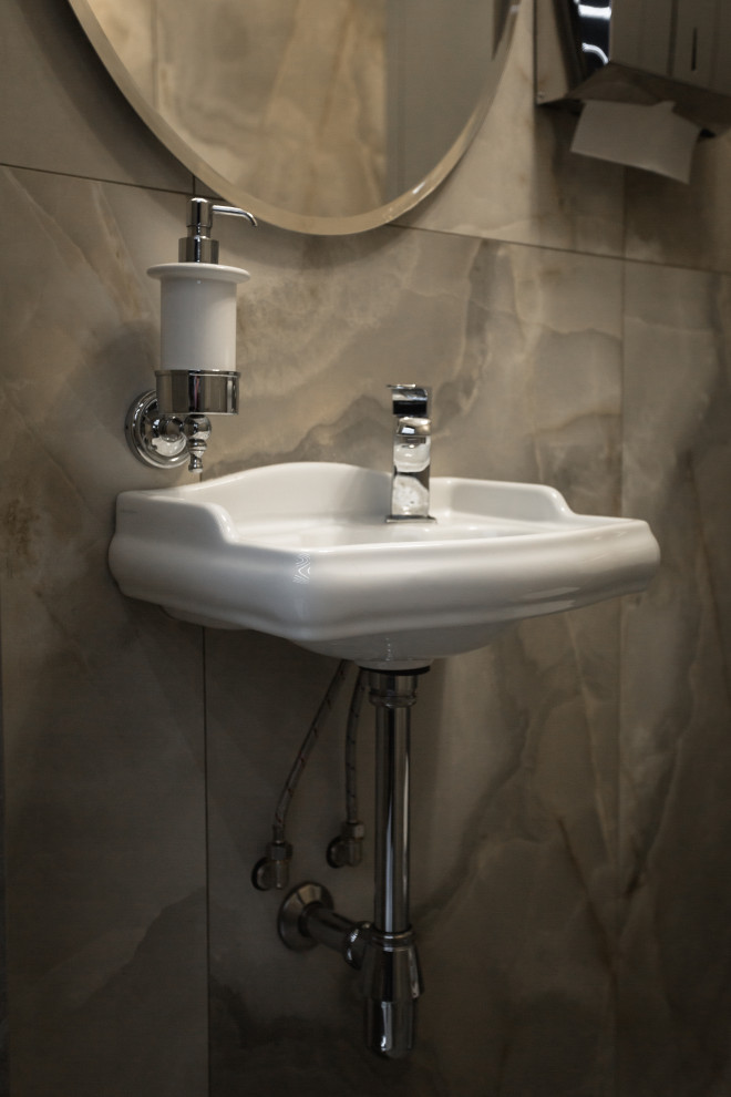 Обложка проекта: Шоу-рум строительной компании Реализация