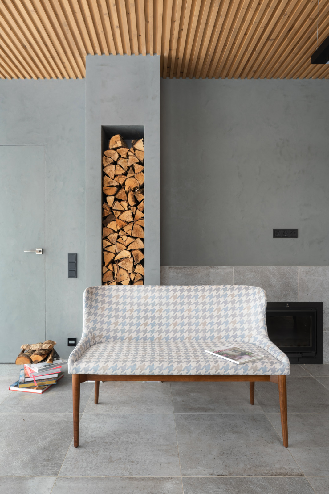 Дом на склоне