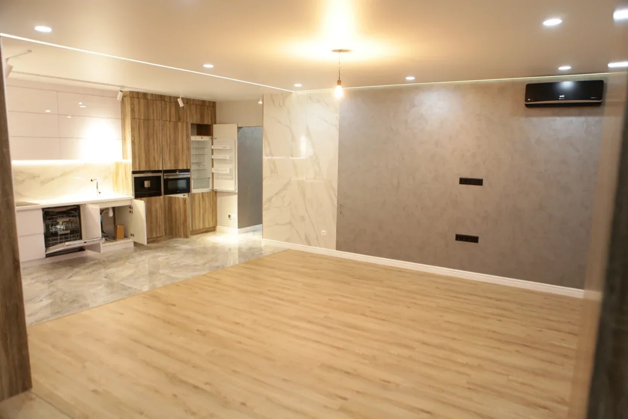 Ярыгинская набережная 3