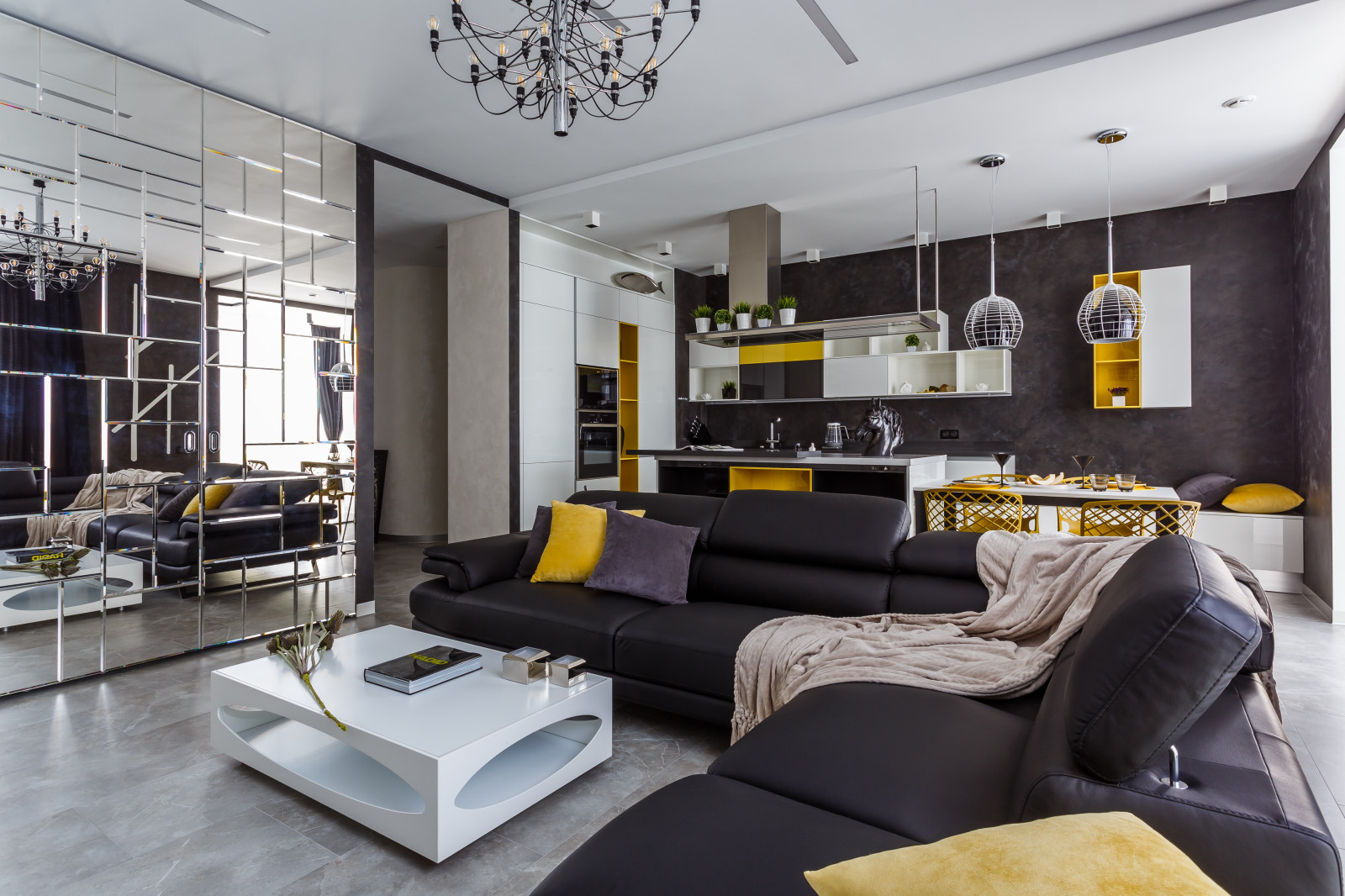 Фото гостиной реализованного проекта квартиры ЖК "Адмирал".