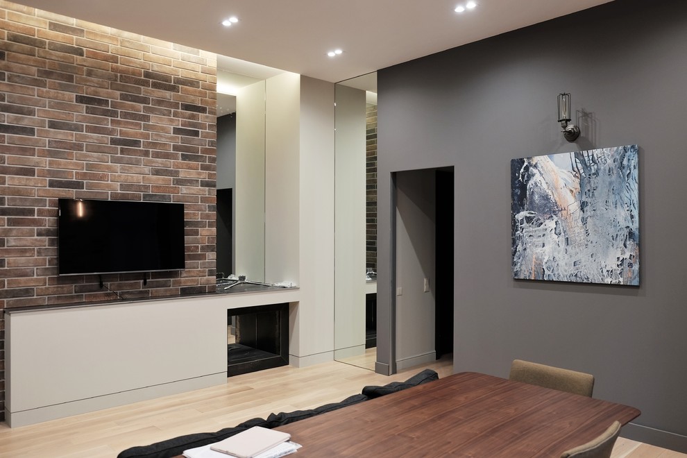 Абстрактные картины в проекте архитекторов Свеженцевых