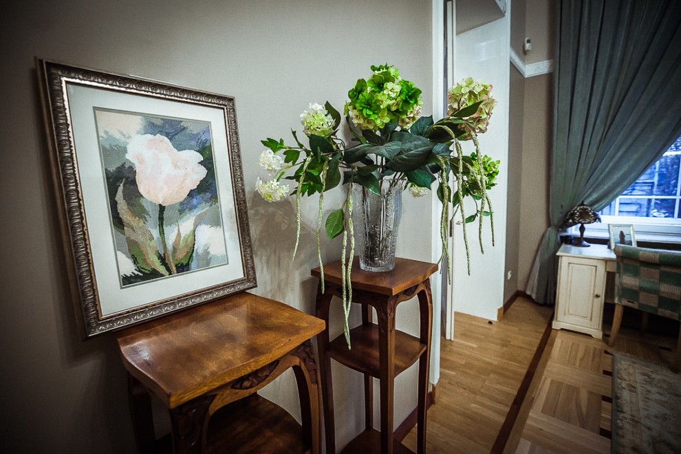 ДЕТСКАЯ на Таврической - 33м кв