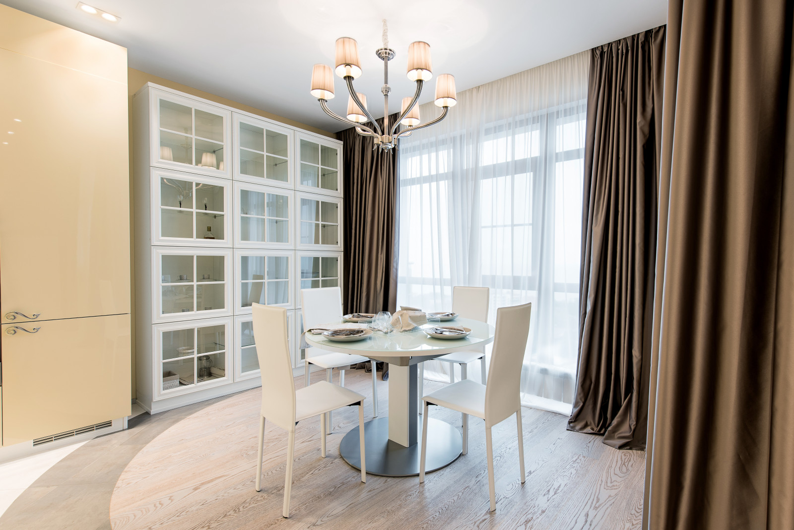 СНЕГ И ПЕПЕЛ