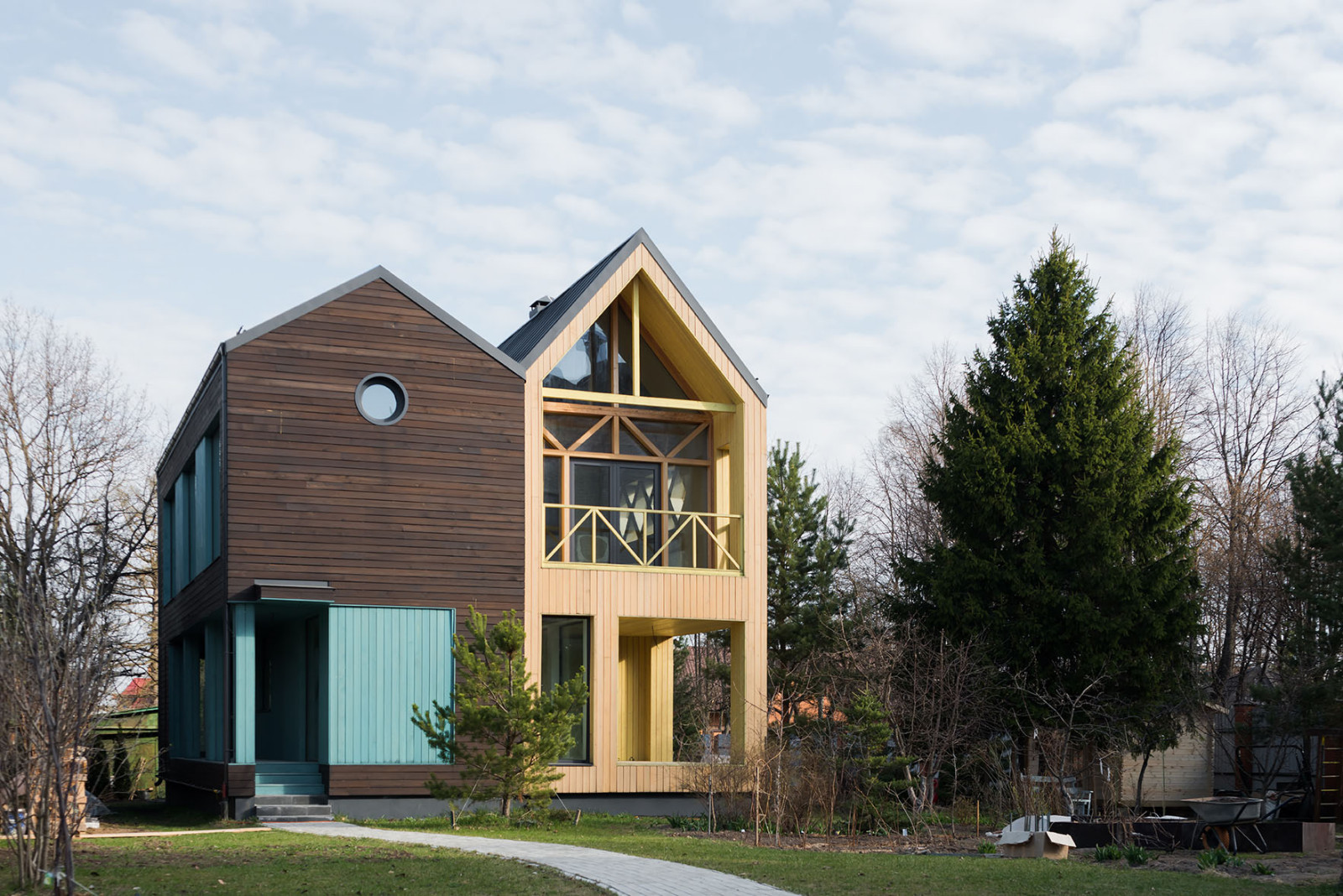 Обложка проекта: Дом в "Бузаево"