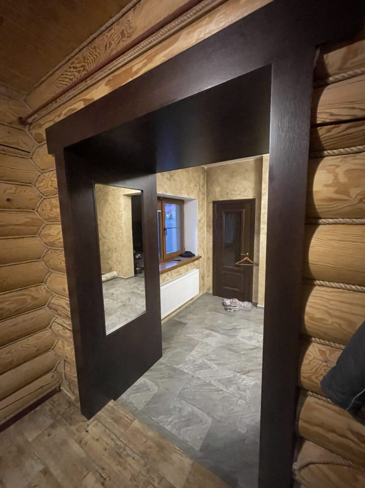 Нестандартные обрамления проемов в загородном доме