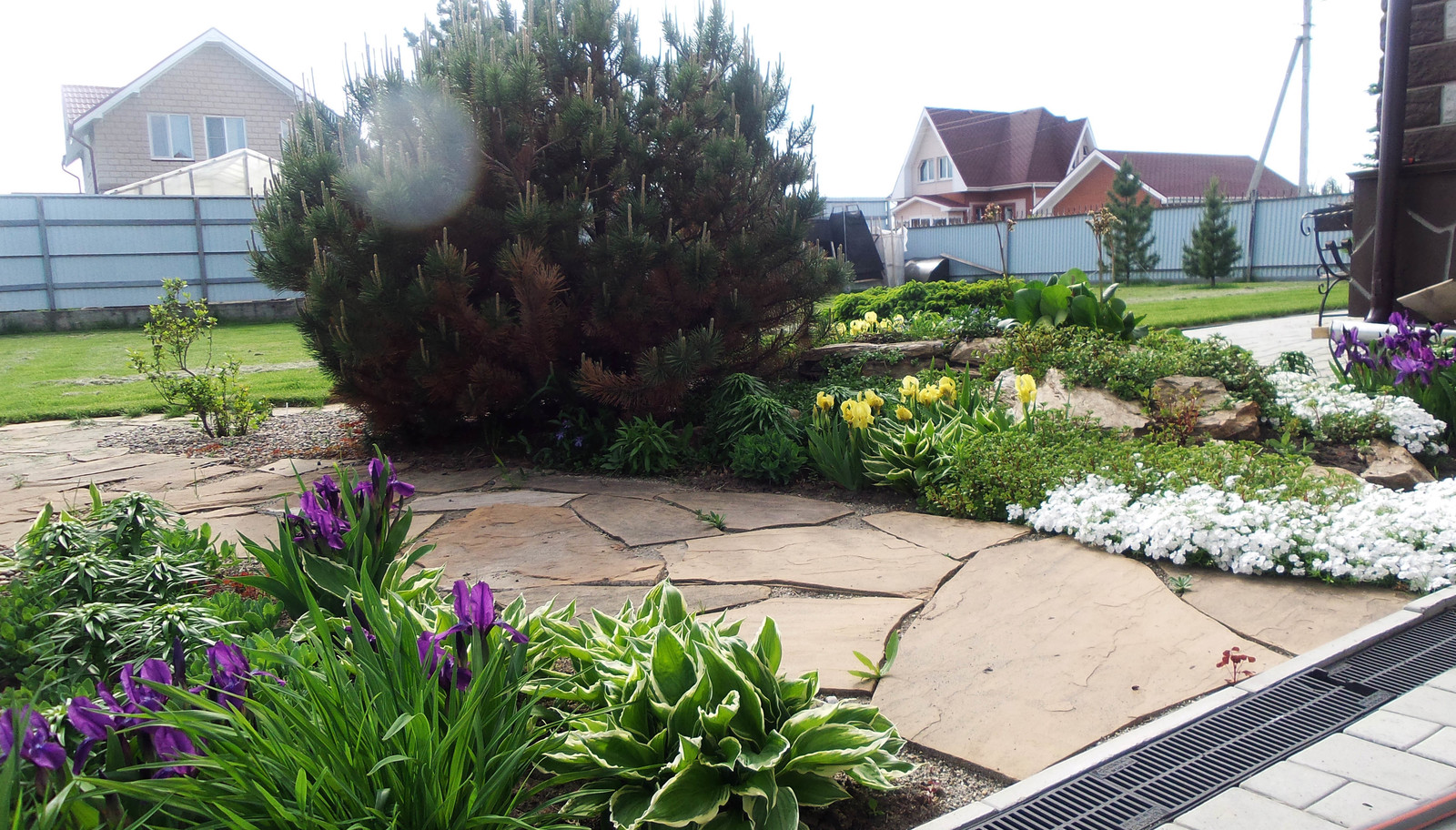 Миниатюрная декоративная композиция