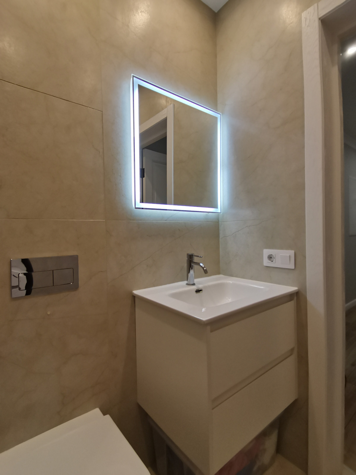 Дизайн интерьера в квартире по ул. Амантая