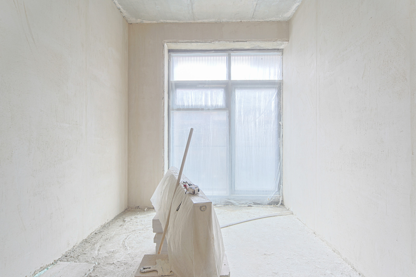 Обложка проекта: Механизированная штукатурка стен