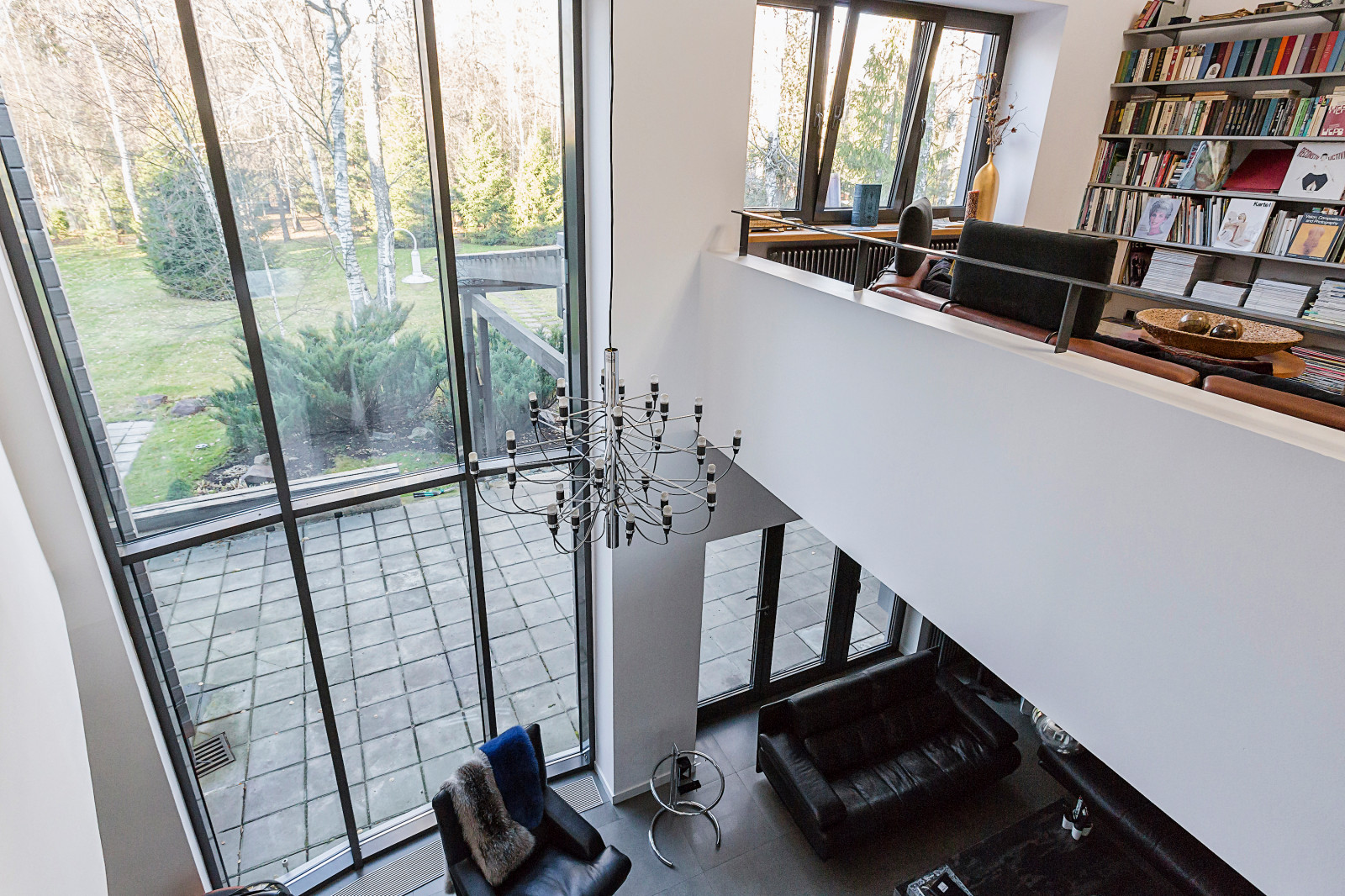 Загородный дом в современном стиле.