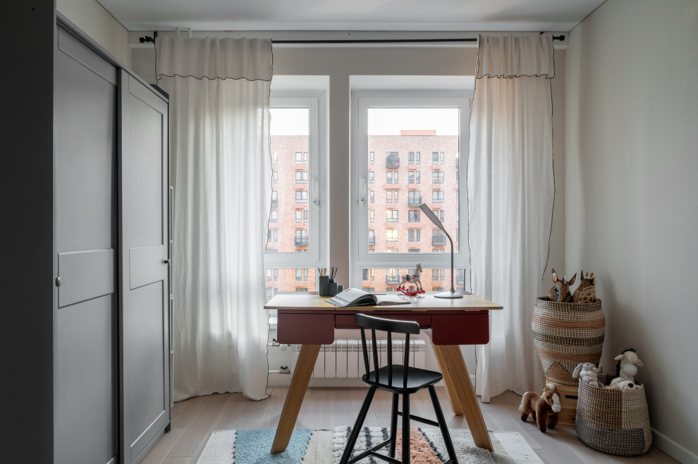 Обложка проекта: Комплектация четырехкомнатной квартиры ПИК