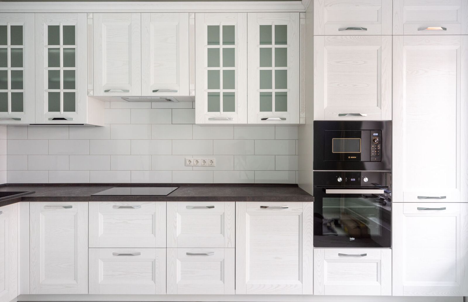 Кухня Кантри в белом цвете