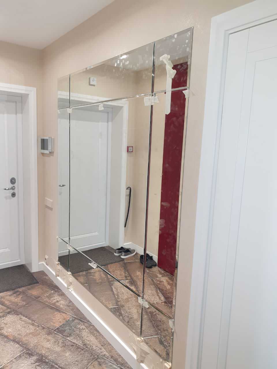 Зеркальное панно