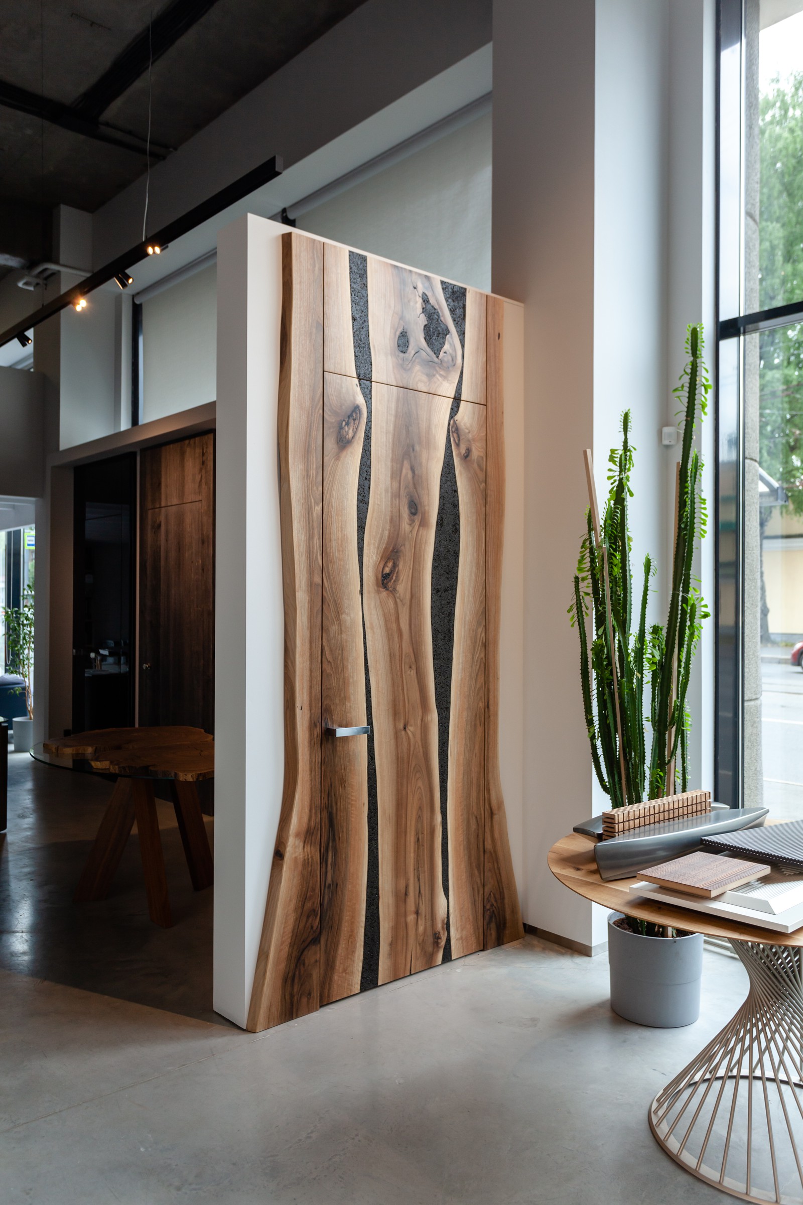 Обложка проекта: Межкомнатные двери