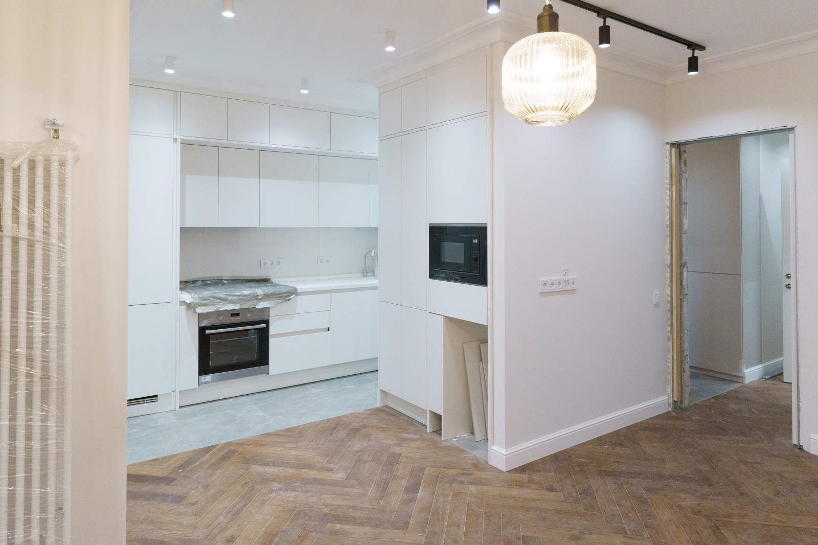Дизайнерский ремонт квартиры в ЖК Севреный, 64м²