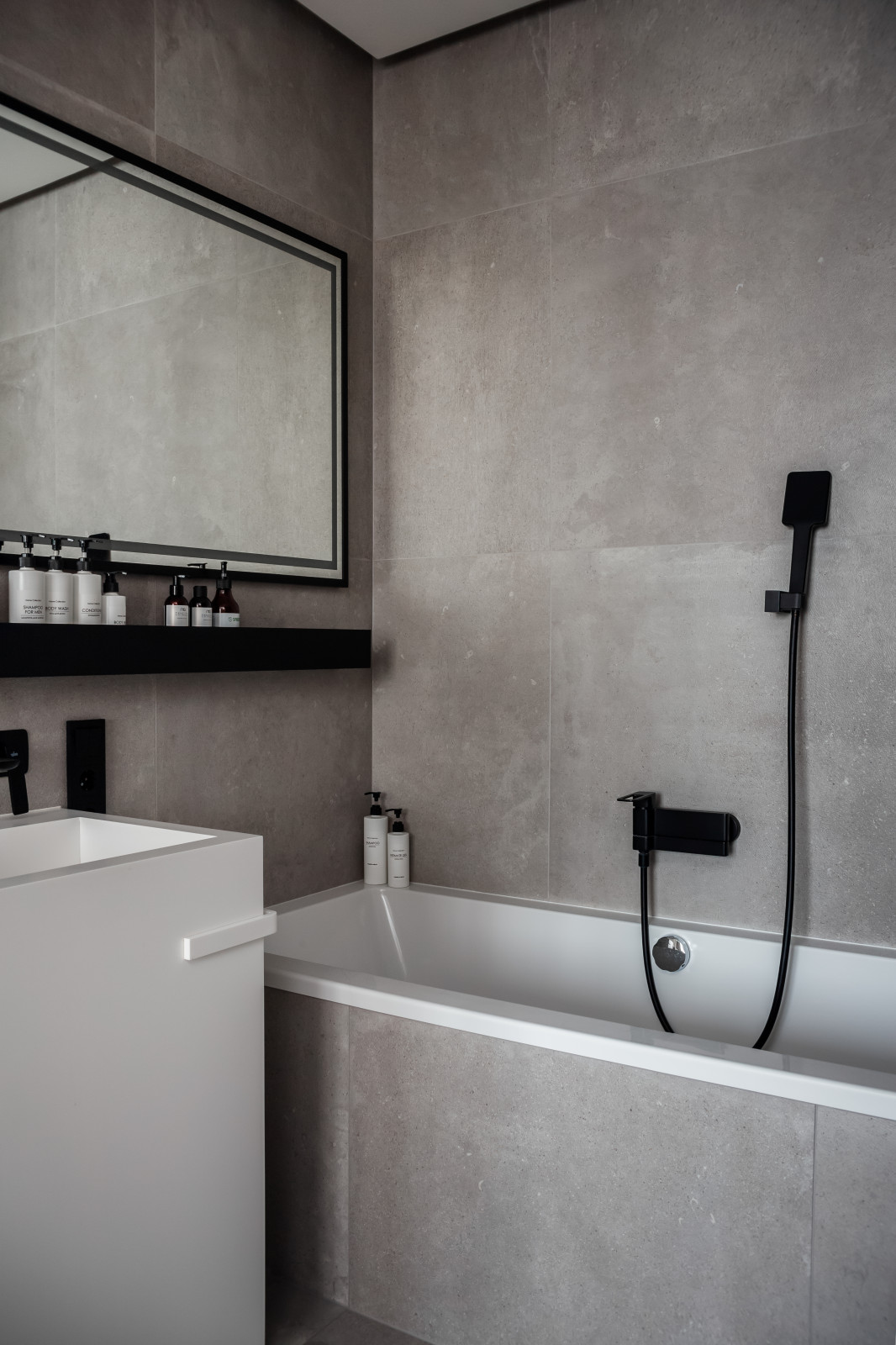 Минимализм с ярким акцентом