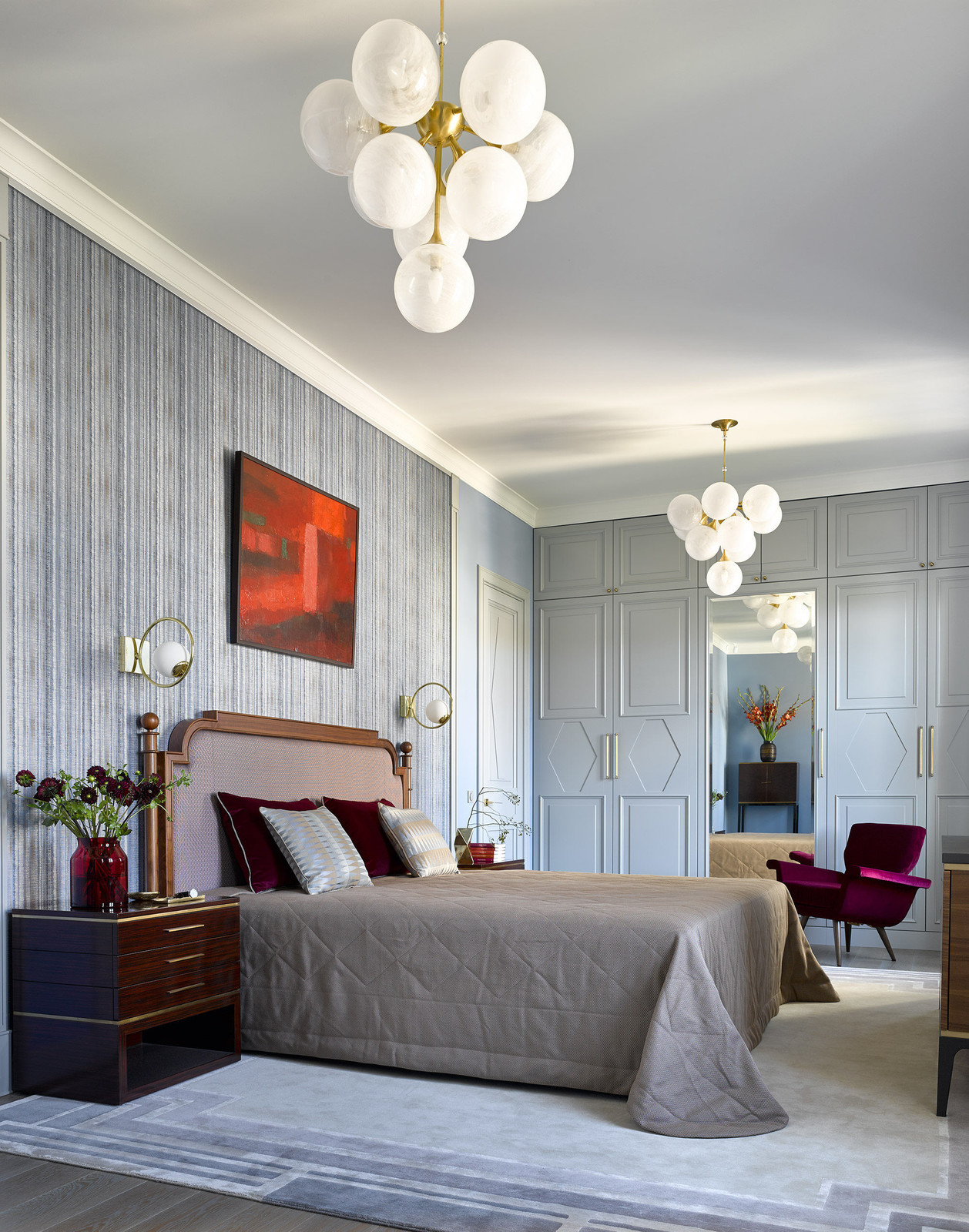 Двухуровневая квартира в Москве для семьи с четырьмя детьми