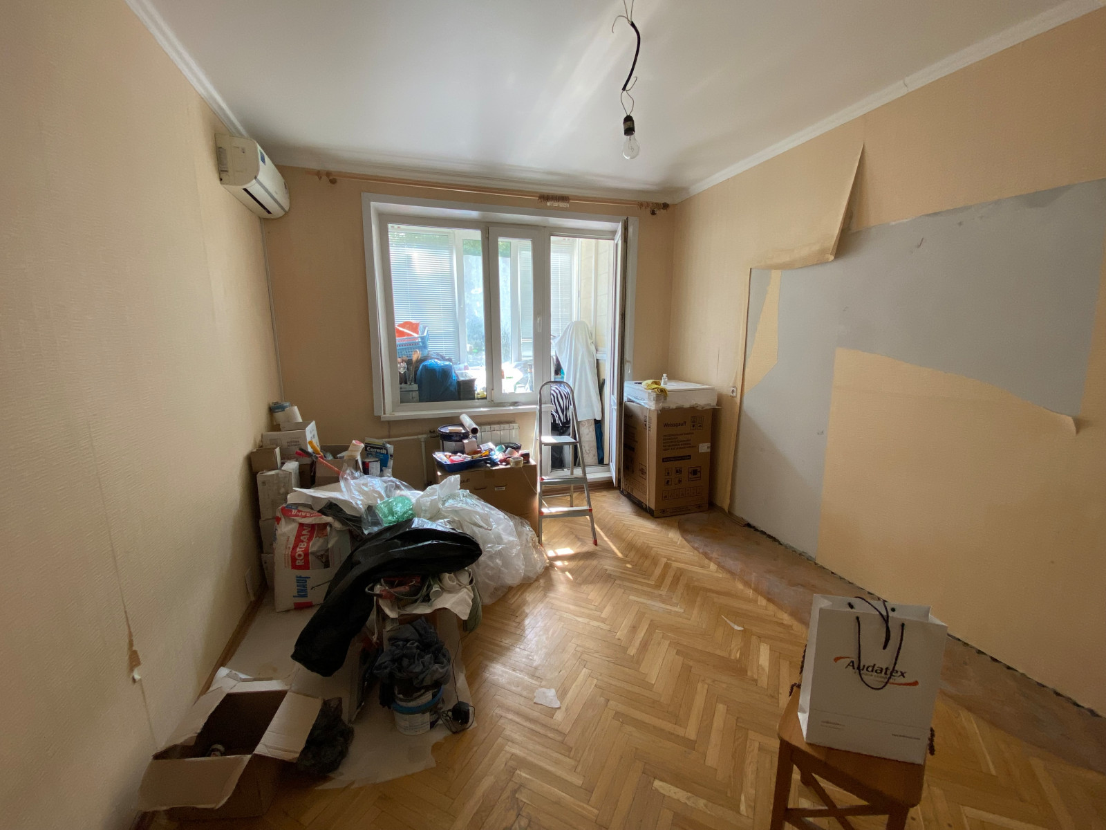 Небольшая квартира на Веерной