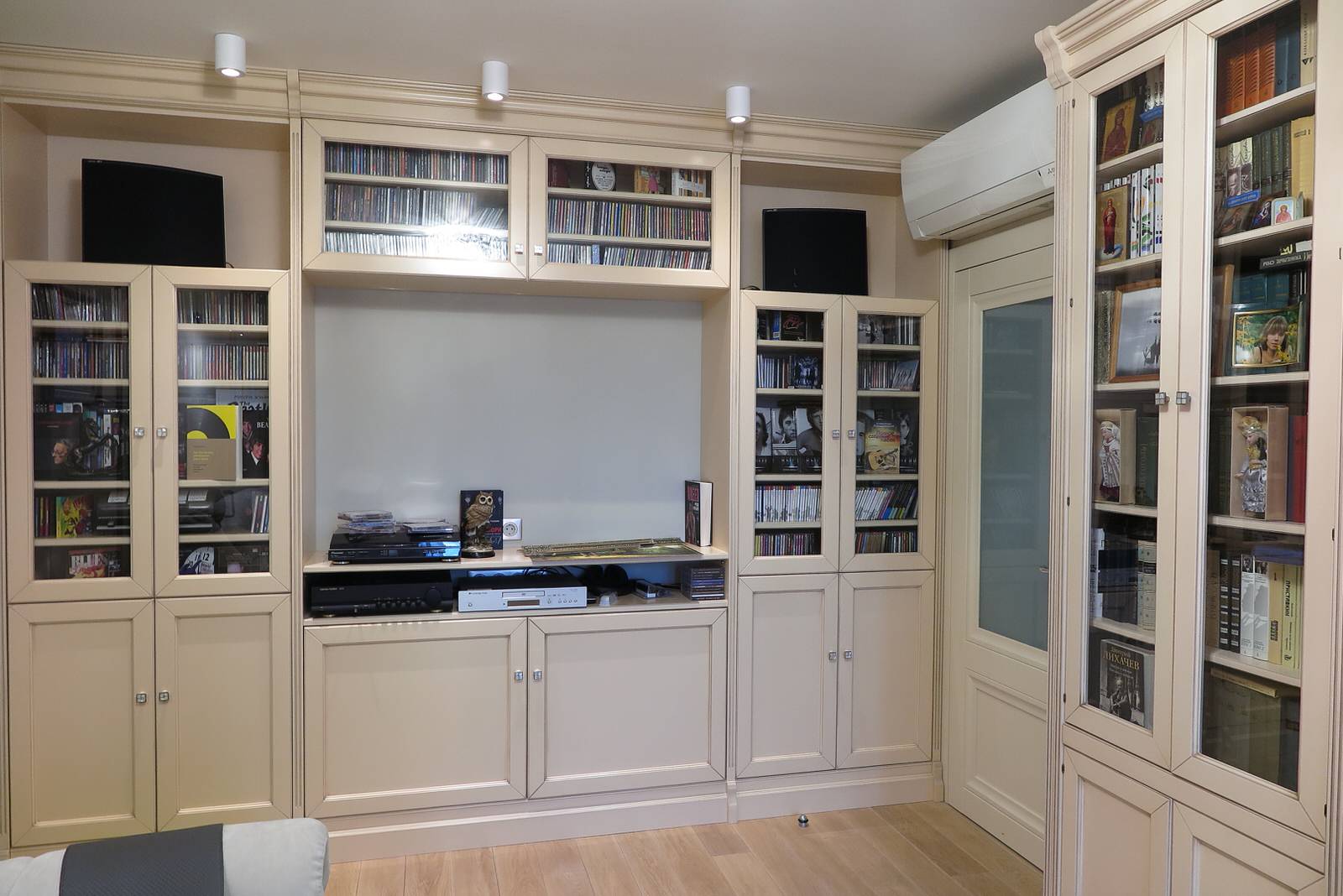 Светлая библиотека