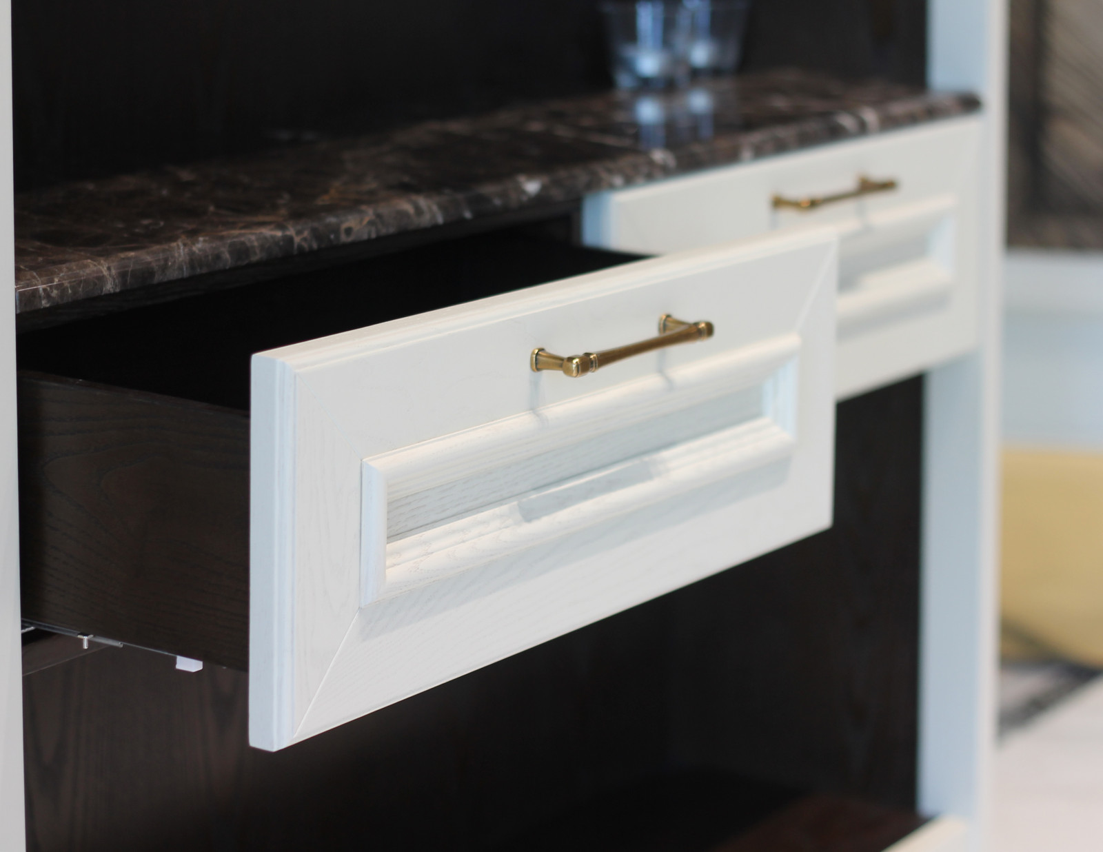 Стеллаж Madlen