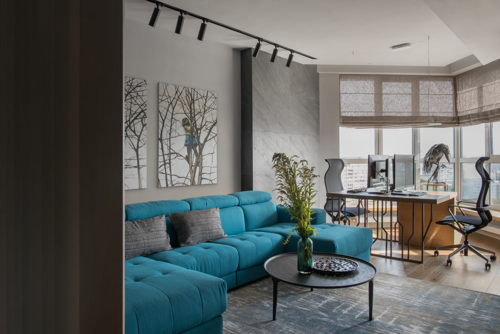 Над городом