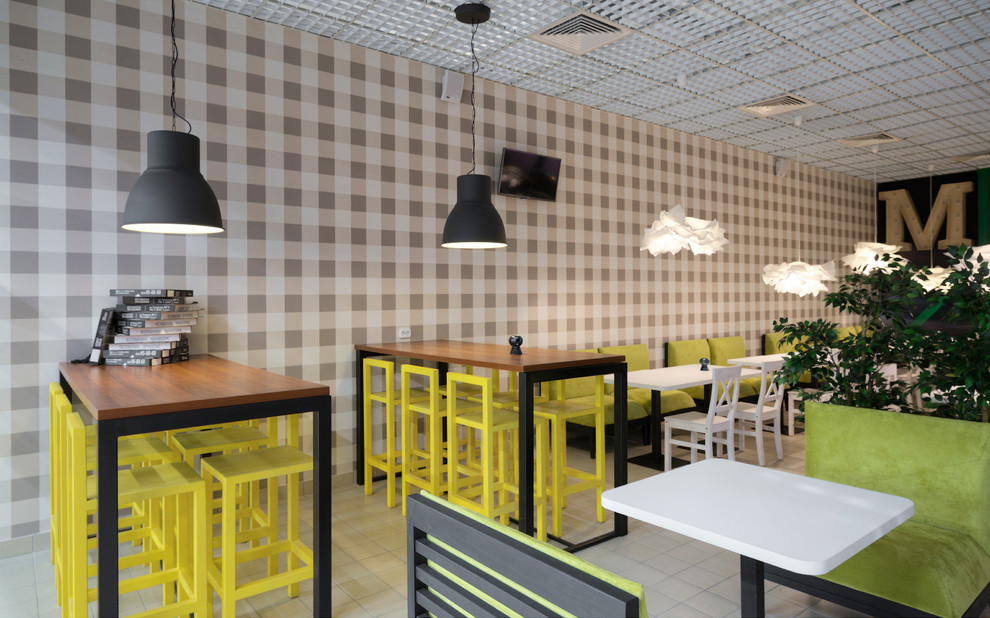 Реализованный проект городского кафе. Дизайн проект пиццерии. Фото.