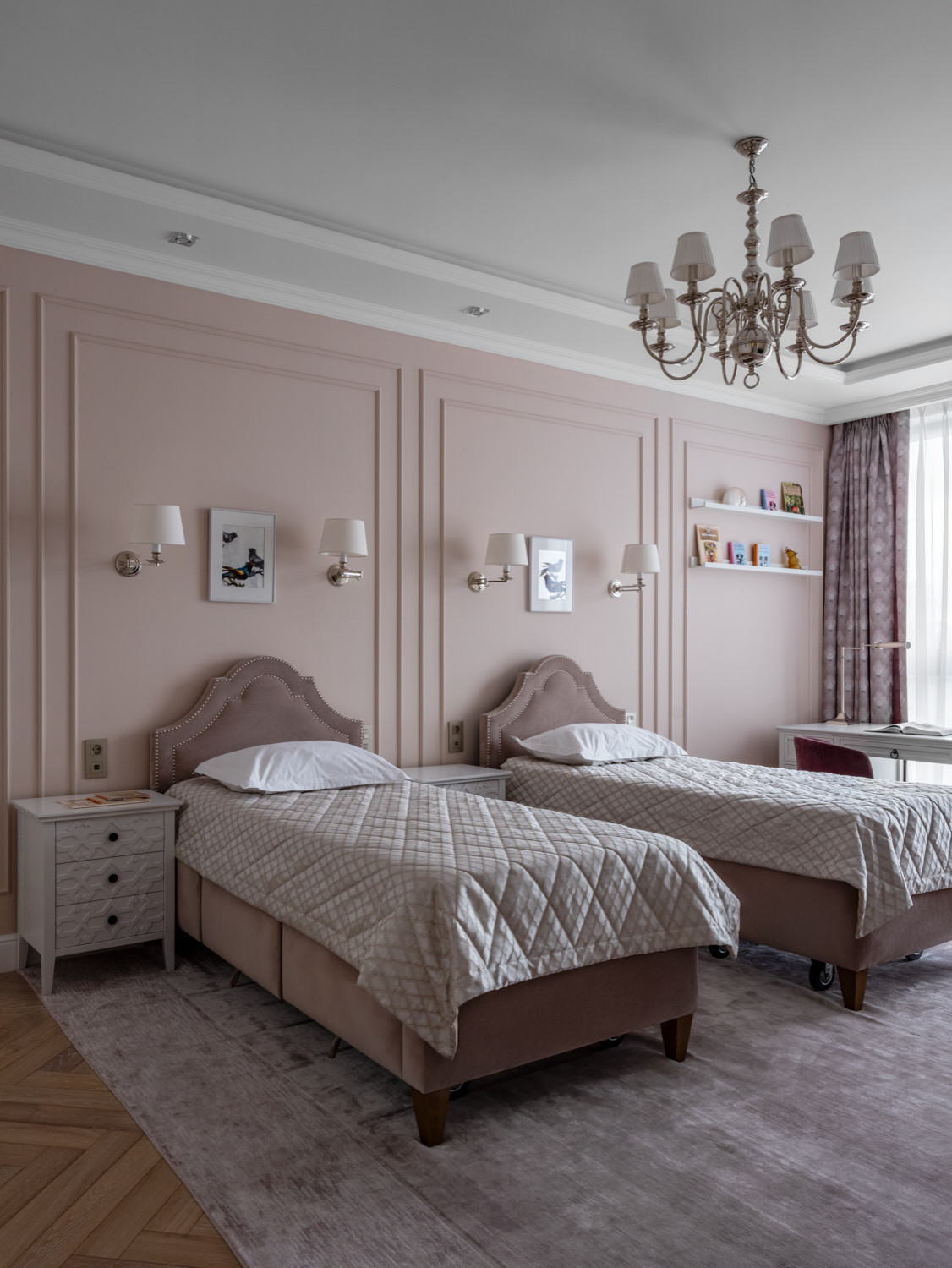 Поиск планировки: Квартира с детской и кабинетом [4 плана]