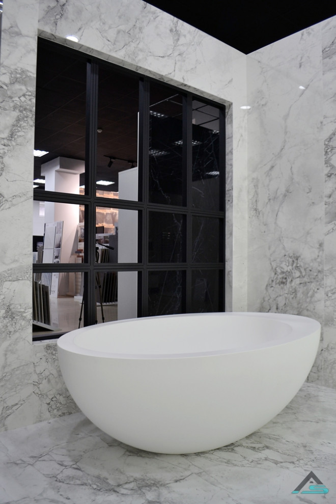 Салон " Fiera Ceramica "