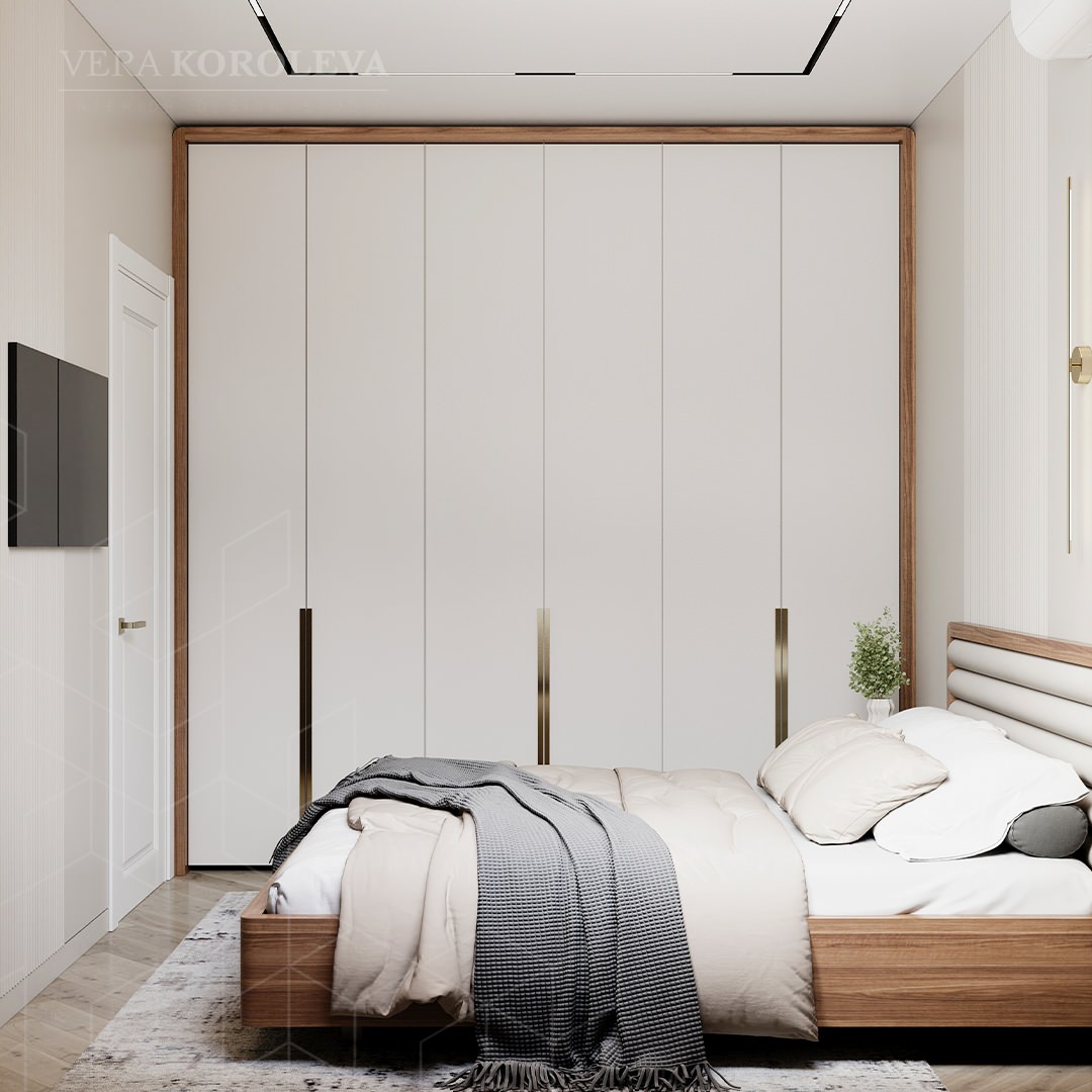 Распашной шкаф с фасадами МДФ в спальне, трековое освещение ждя современной квар