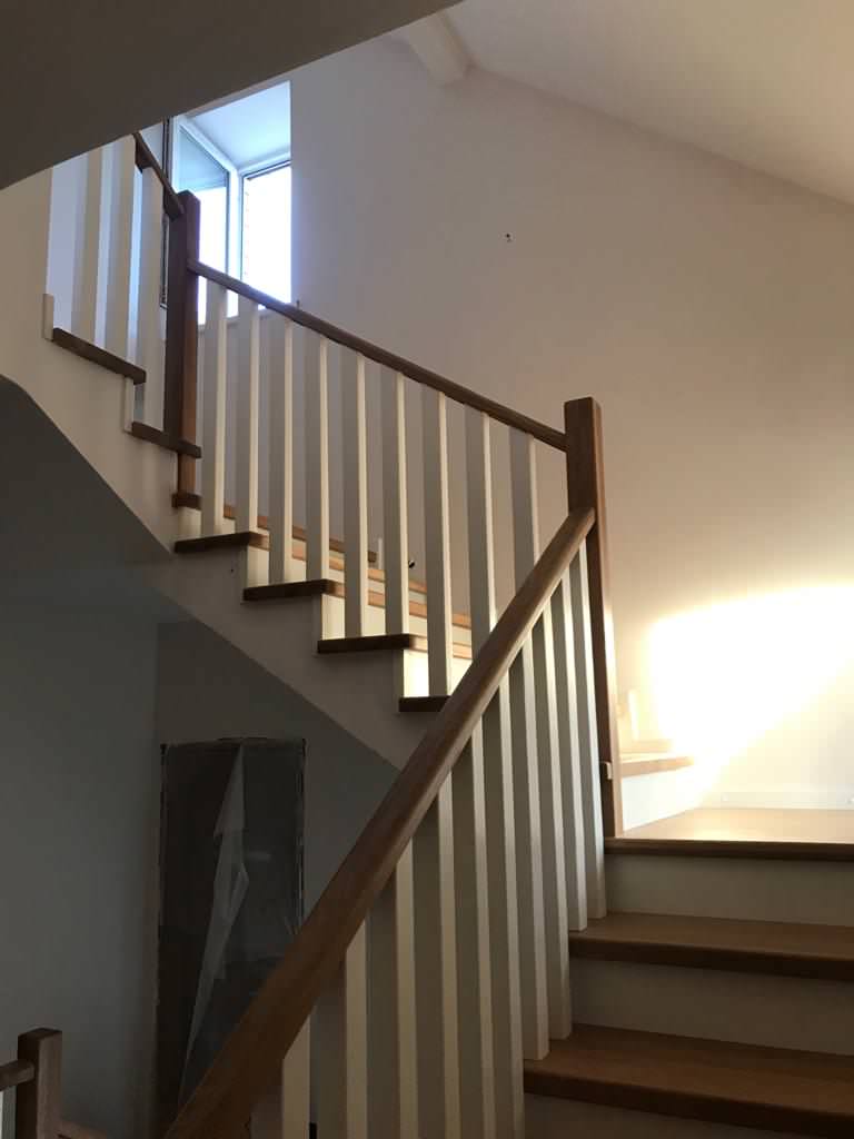 Отделка бетонного основания лестницы