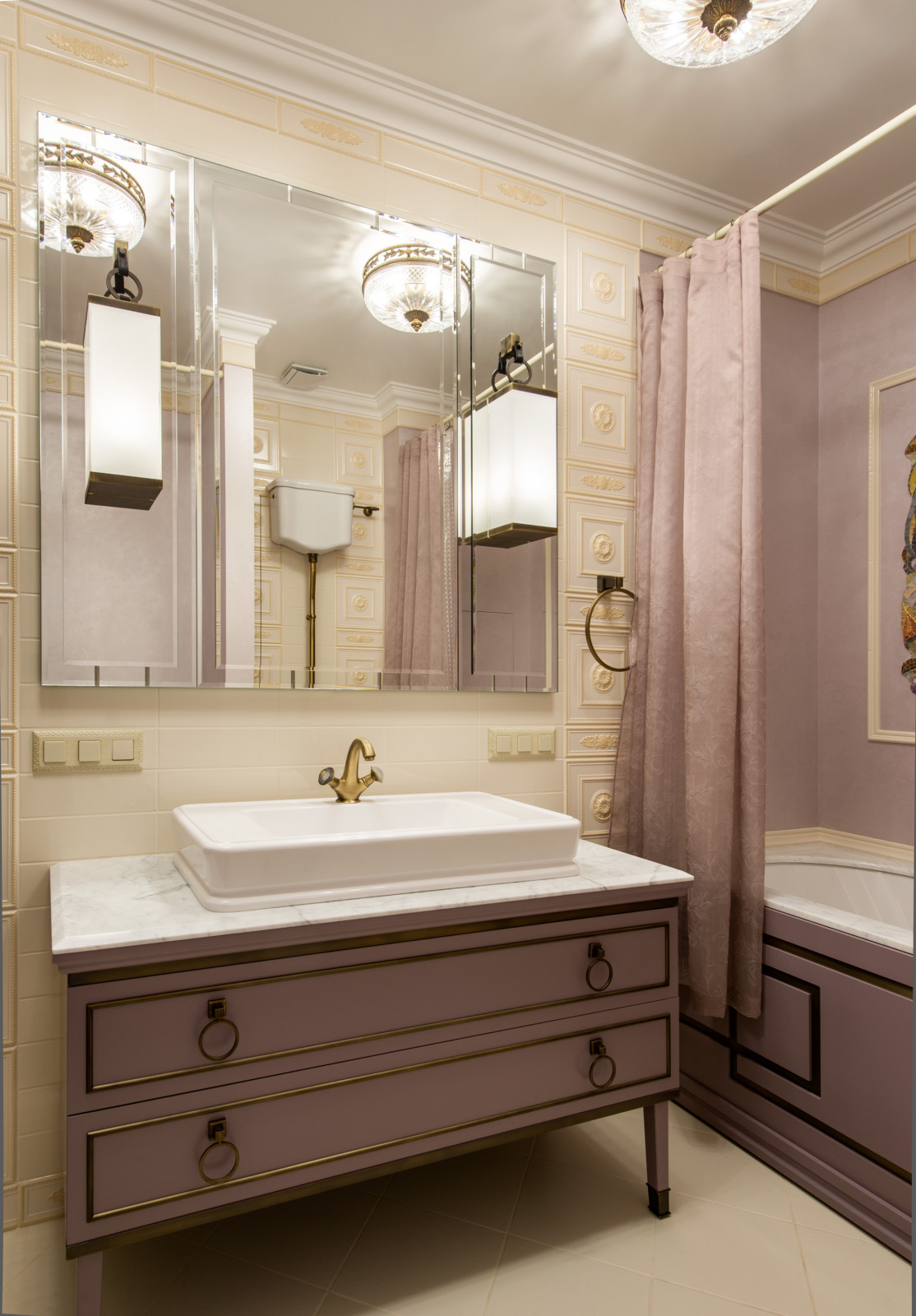 Квартира 120 м2 в ЖК "Соловьиная роща" в районе Куркино, Москва