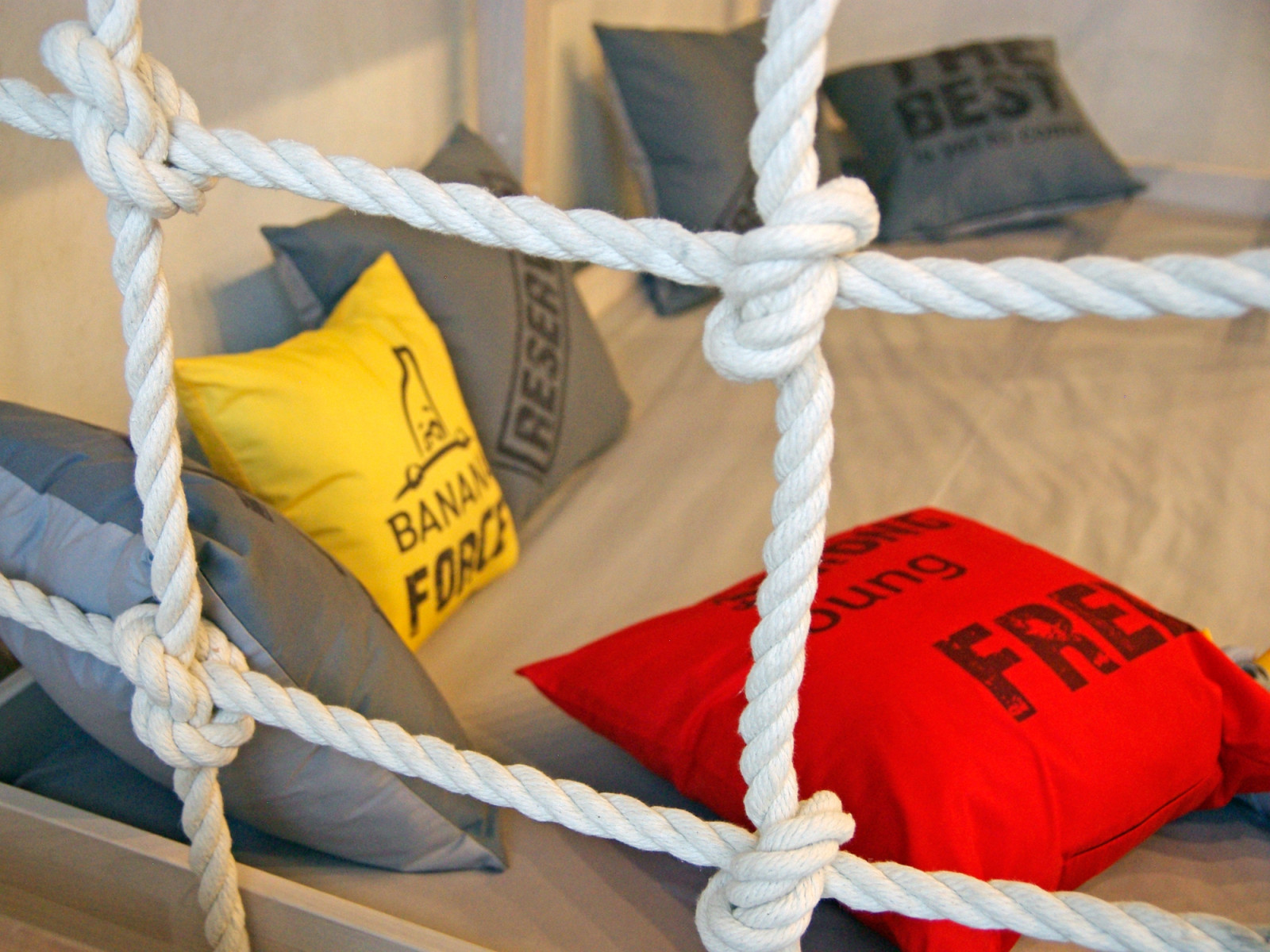 Подростковая комната Дани