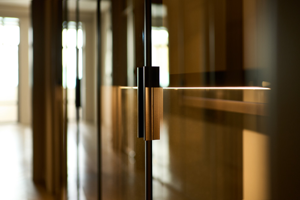 Леонтьевский переулок