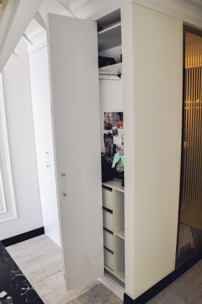 Встроенный шкаф