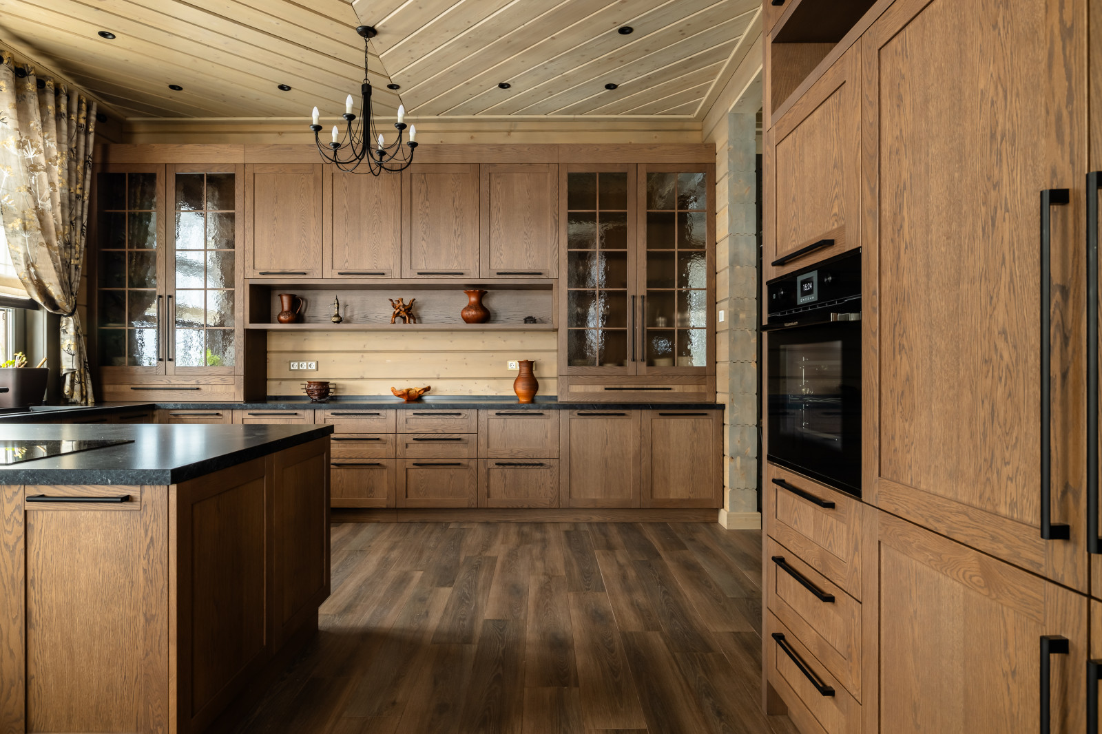 Кухня из массива дуба