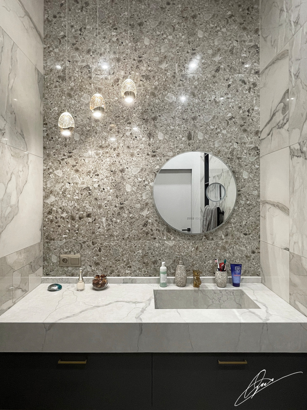 Реализация трёхкомнатной квартиры в ЖК "Олимпийская Ривьера" в г. Новогорск