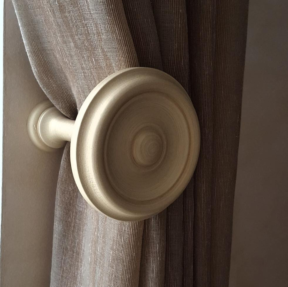 Карнизы для штор из Европы от Mercury forge