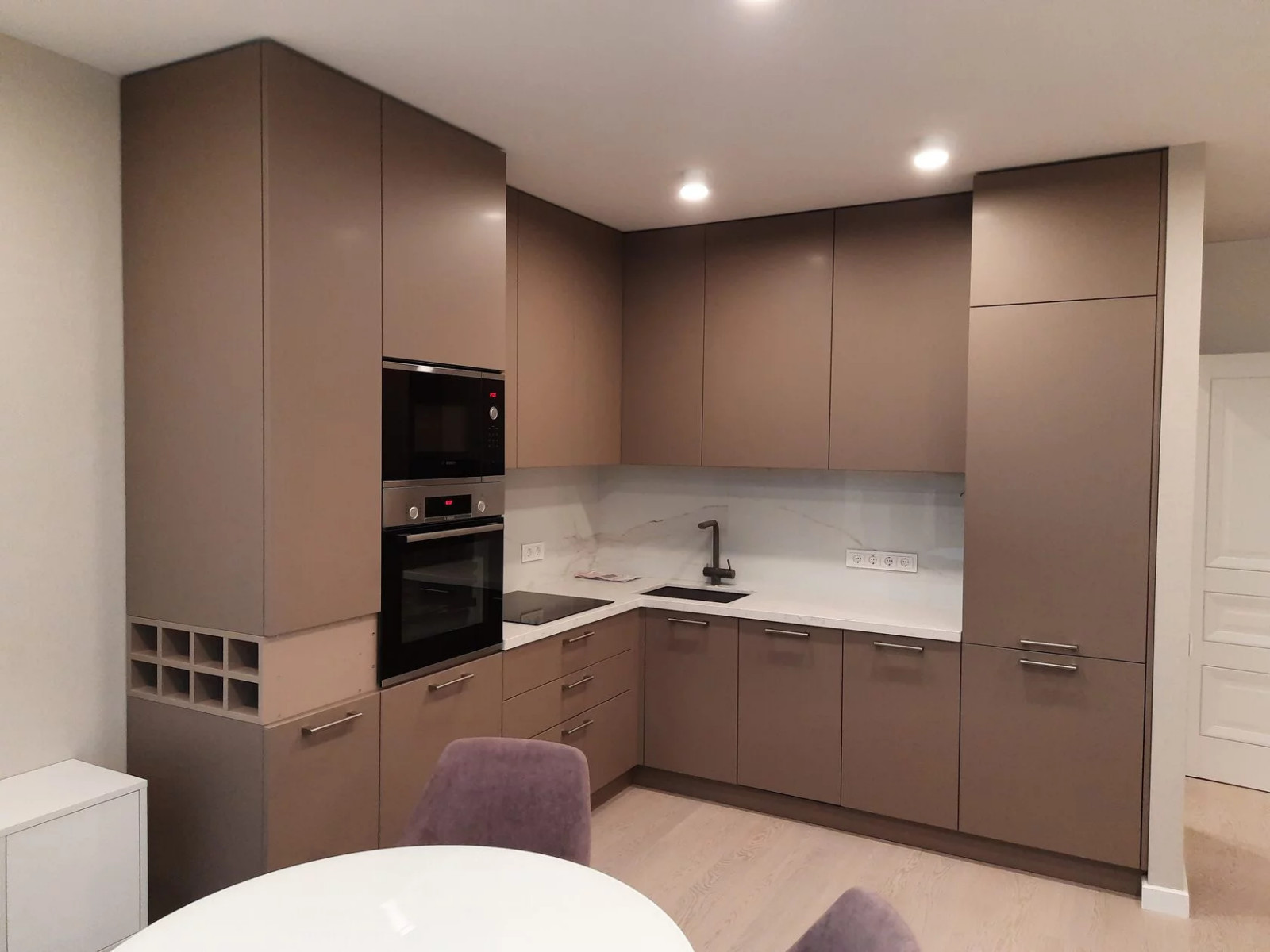 Косметический ремонт в однокомнатной квартире 46 м2