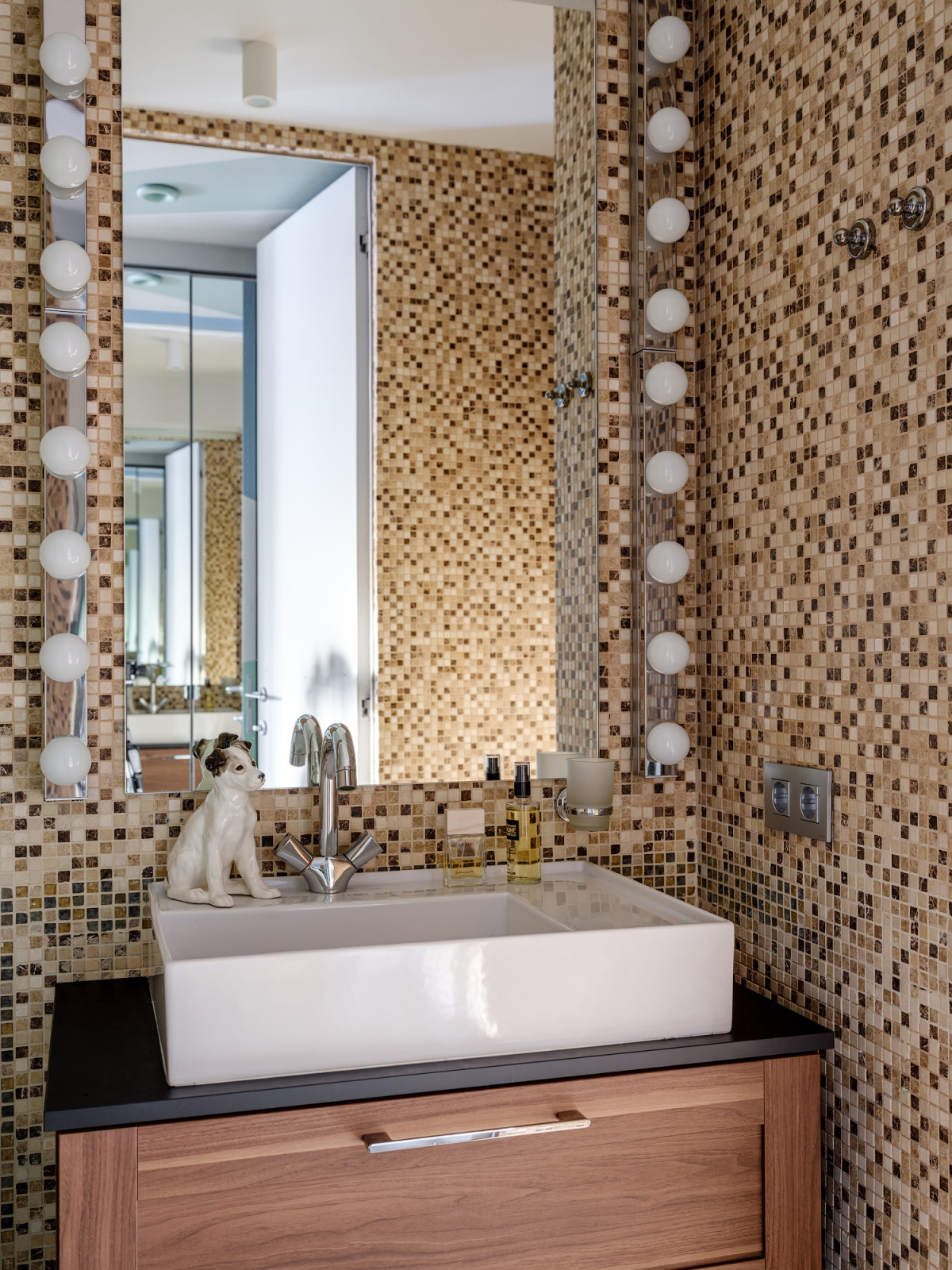 Обложка проекта: Московские купола