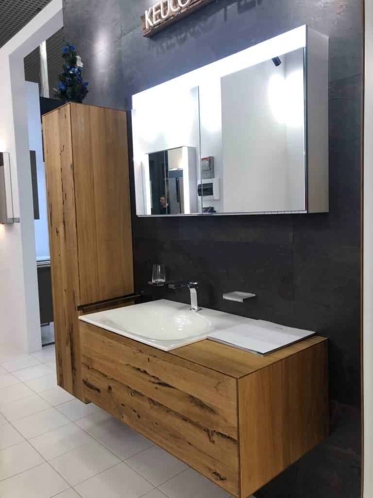 Фото с наших новых монобрендовых зон с Экпостроя ЦДиИ