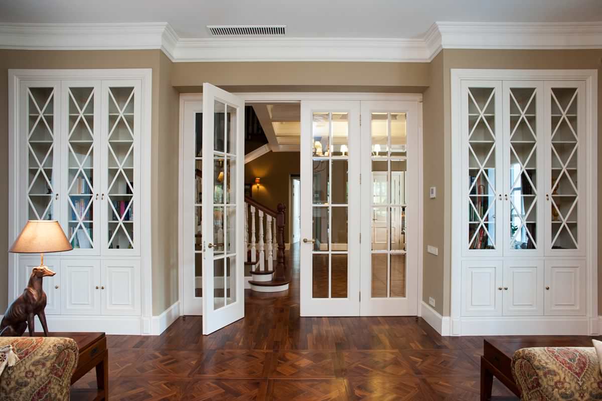 Обложка проекта: Двери, лестницы, системы хранения в коттедже