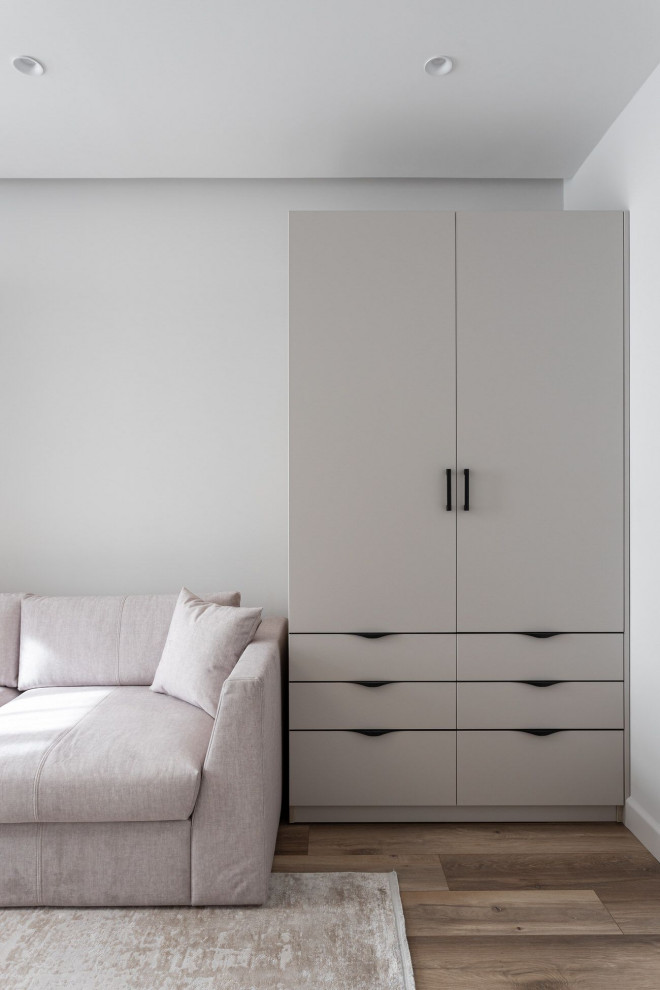 Дизайн комнаты для школьницы в светлых тонах квартиры в квартире в Москве