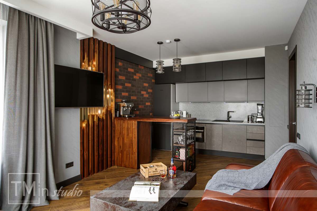 В серьезных тонах