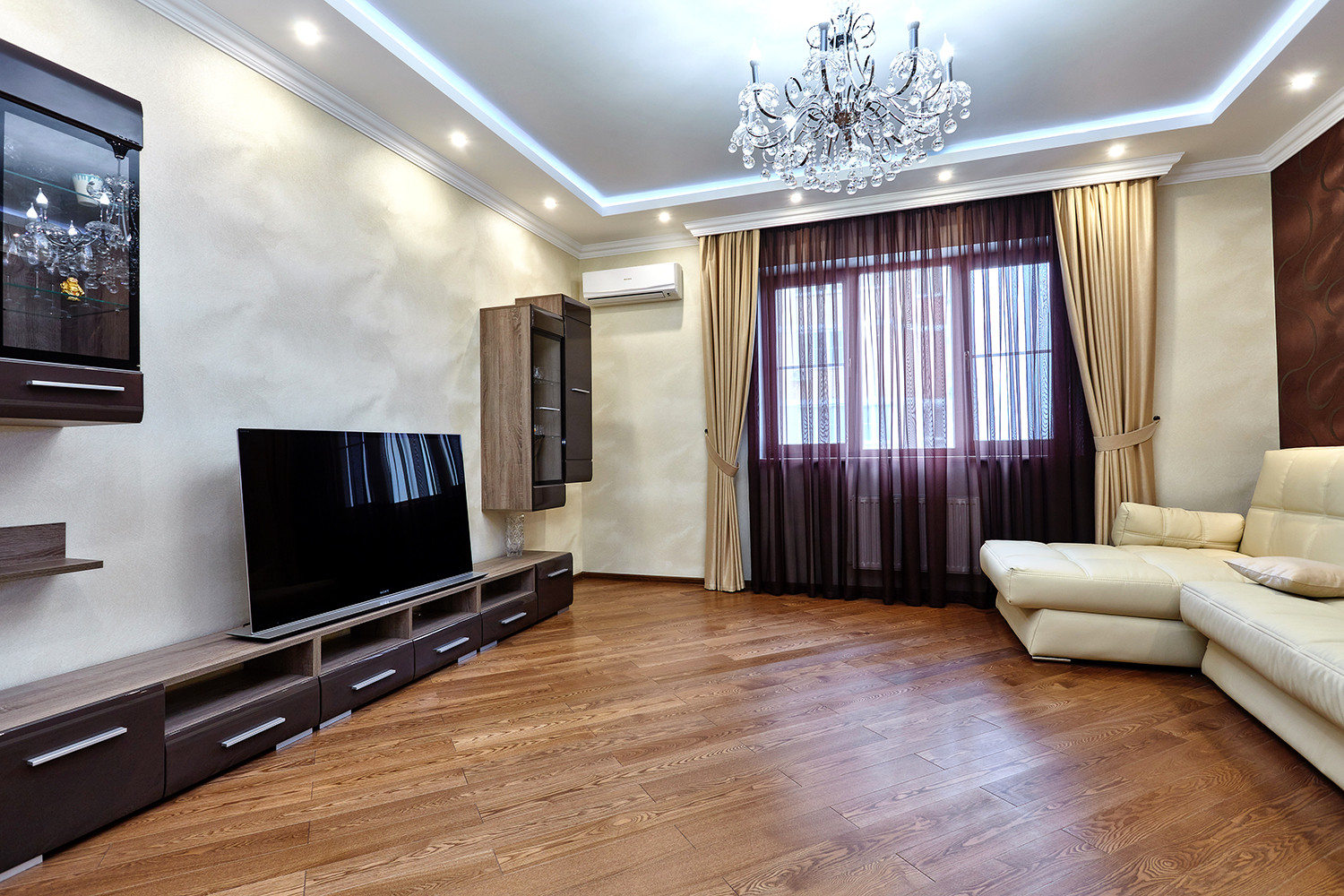 060 Квартира