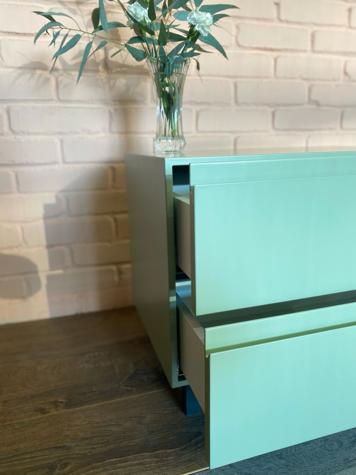 Тумбы в разном исполнении